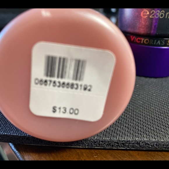 VS lotions. New. Set of three. - Picture 2 of 2